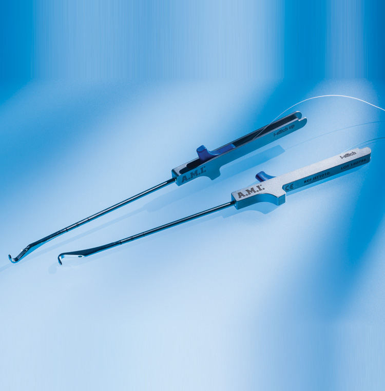 SISTEMA MININVASIVO PER IL POSIZIONAMENTO SUTURE SU STRUTTURE SOSPENSIVE PROFONDE